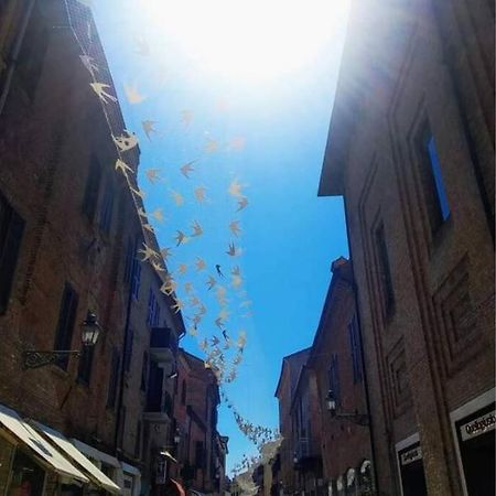 Il Nido Di Ari Leilighet Ferrara Eksteriør bilde
